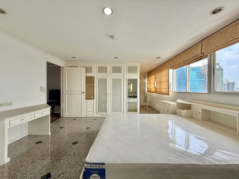 Tai Ping Towers, Bangkok, 582 Soi Sukhumvit 63, Khlong Tan Nua, Watthana, Bangkok, 4 Bedrooms, 252 sqm, Condo For Rent, by Bangkok Residential, 500347005 - DDproperty.com