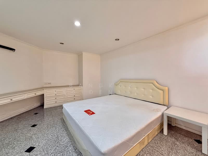 Tai Ping Towers, Bangkok, 582 Soi Sukhumvit 63, Khlong Tan Nua, Watthana, Bangkok, 4 Bedrooms, 252 sqm, Condo For Rent, by Bangkok Residential, 500347005 - DDproperty.com