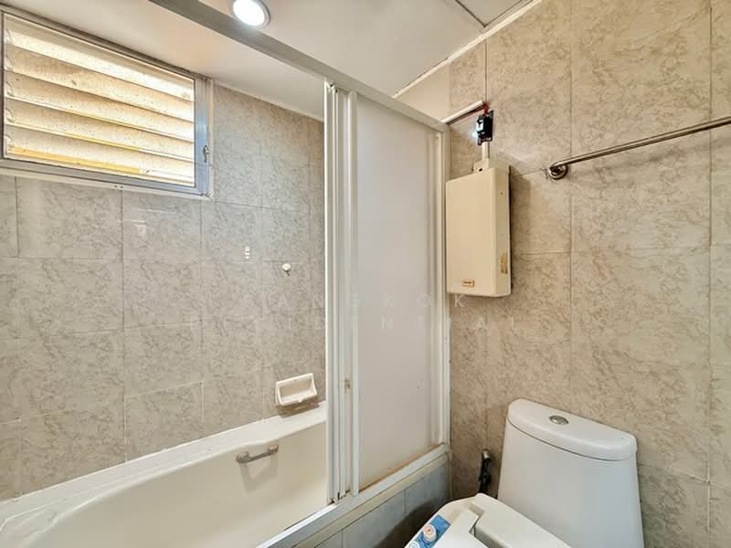 Tai Ping Towers, Bangkok, 582 Soi Sukhumvit 63, Khlong Tan Nua, Watthana, Bangkok, 4 Bedrooms, 252 sqm, Condo For Rent, by Bangkok Residential, 500347005 - DDproperty.com