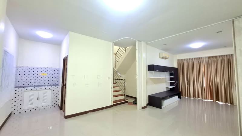ทาวน์เฮ้าส์เหนือเมือง ร้อยเอ็ด, Roi Et, Nua Muang, Muang Roi Et, Roi Et, 3 Bedrooms, 150 sqm, Townhouse For Sale, by The Best Property ทองใบ, 500347016 - DDproperty.com
