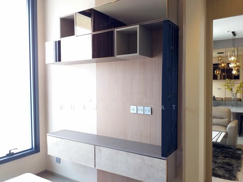 The Esse Asoke, Bangkok, 333 Soi Sukhumvit 21, Sukhumvit Road, Khlongtoei Nua, Watthana, Bangkok, 2 Bedrooms, 75 sqm, Condo For Rent, by Jakree Buajatturat, 500347022 - DDproperty.com