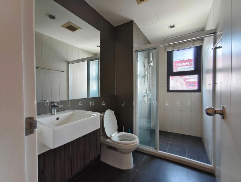 Centric Ratchada-Huai Khwang, Bangkok, Ratchadapisek Road, Huai Khwang, Bangkok, 2 Bedrooms, 60 sqm, Condo For Rent, by Rojjana Jindasri, 500347029 - DDproperty.com
