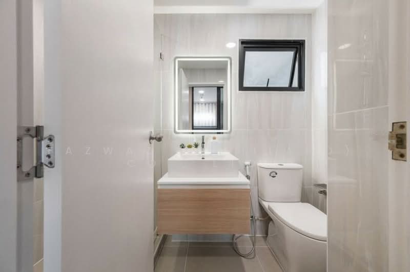Kensington Kaset-Campus, Bangkok, Soi Phahon Yothin 49/1, Lat Yao, Chatuchak, Bangkok, 2 Bedrooms, 31 sqm, Condo For Sale, by Fazwaz (Thailand) Co., Ltd., 500347035 - DDproperty.com