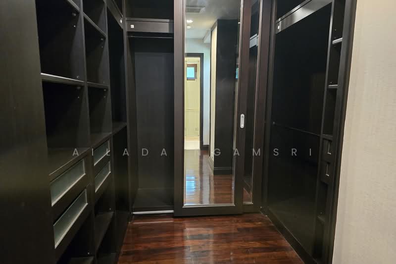 Baan Sukhumvit 18, Bangkok, Khlong Toei, Bangkok, 5 Bedrooms, 455 sqm, Single Detached House For Rent, by Ailada Ngamsri, 500347050 - DDproperty.com