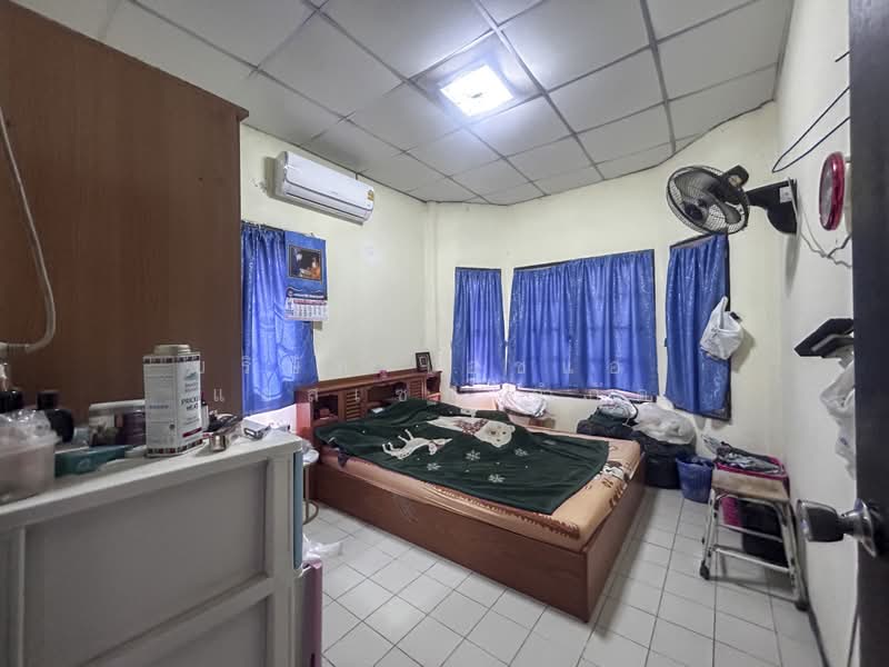ที่ดินพร้อมสิ่งปลูกสร้าง 2 ชั้น หมู่บ้าน รัตนโกสินทร์ 200 ปี ธัญบุรี, ปทุมธานี, ประชาธิปัตย์, ธัญบุรี, ปทุมธานี, 140 ตร.ม., บ้านเดี่ยว ขาย, โดย บริษัท เอชแอล แอสเซท จำกัด, 500347061 - DDproperty.com