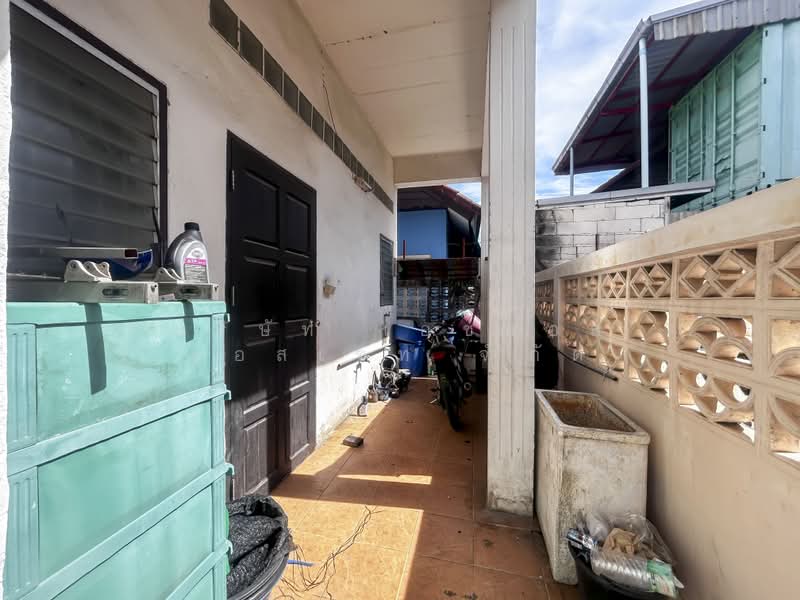 Land with buildings Pathum Thani, Pathum Thani, Prachathipat, Thanyaburi, Pathum Thani, 5 Bedrooms, 140 sqm, Single Detached House For Sale, by บริษัท เอชแอล แอสเซท จำกัด, 500347061 - DDproperty.com