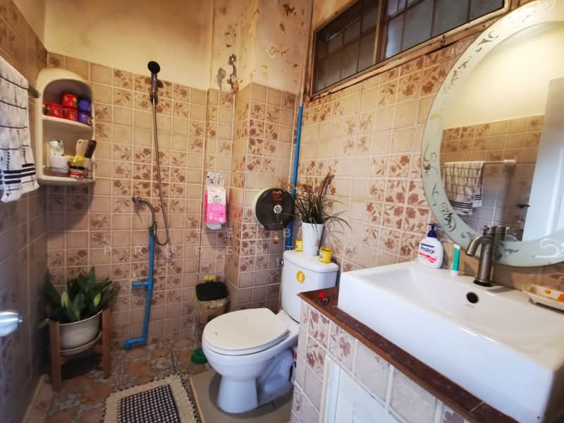 Ladda Ville 1-2, Nonthaburi, Ban Kluai-Sai Noi Road, Phimonrat, Bang Bua Thong, Nonthaburi, 2 Bedrooms, 100 sqm, Single Detached House For Sale, by The Best Property ณัฏฐ์, 500347076 - DDproperty.com