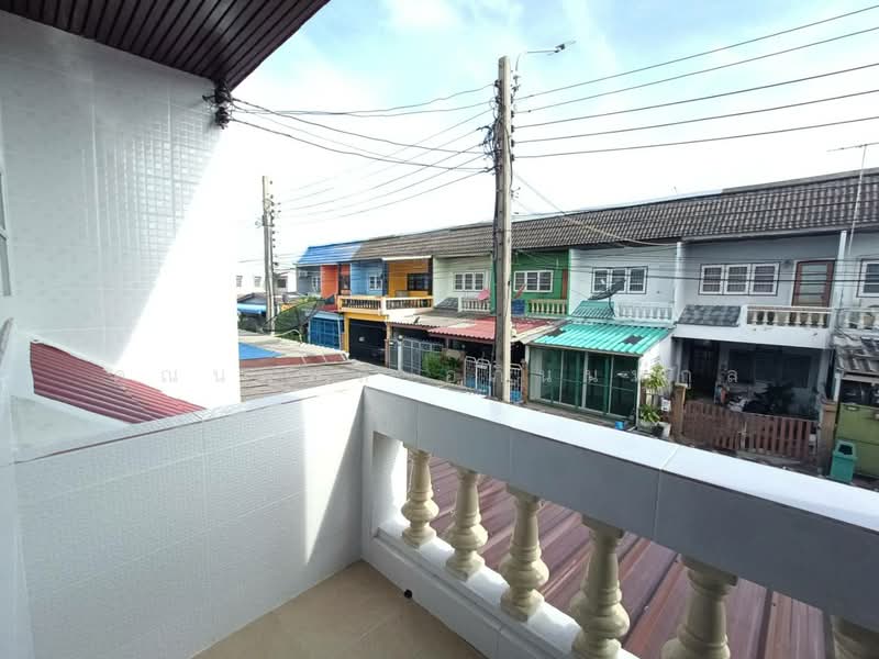 หมู่บ้านร่วมเกื้อ ทวีวัฒนา25, กรุงเทพ, ศาลาธรรมสพน์, ทวีวัฒนา, กรุงเทพ, 110 ตร.ม., ทาวน์เฮ้าส์ ขาย, โดย คุณนพพล อภินนท์กูล, 500347122 - DDproperty.com