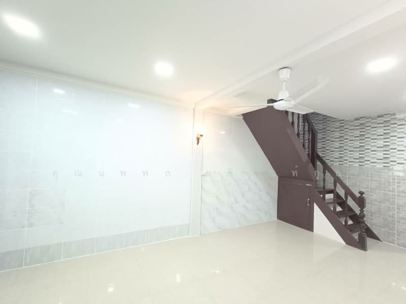หมู่บ้านร่วมเกื้อ ทวีวัฒนา25, Bangkok, Sala Thammasop, Thawi Watthana, Bangkok, 2 Bedrooms, 110 sqm, Townhouse For Sale, by คุณนพพล อภินนท์กูล, 500347122 - DDproperty.com