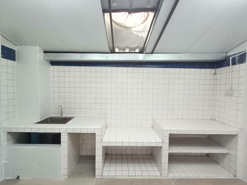 หมู่บ้านร่วมเกื้อ ทวีวัฒนา25, Bangkok, Sala Thammasop, Thawi Watthana, Bangkok, 2 Bedrooms, 110 sqm, Townhouse For Sale, by คุณนพพล อภินนท์กูล, 500347122 - DDproperty.com