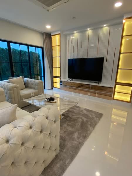Nantawan Rama 9 - New Krungthepkreetha, Bangkok, Saphan Sung, Bangkok, 4 Bedrooms, 303 sqm, Single Detached House For Sale, by HOME Real Estate Service, 500347126 - DDproperty.com