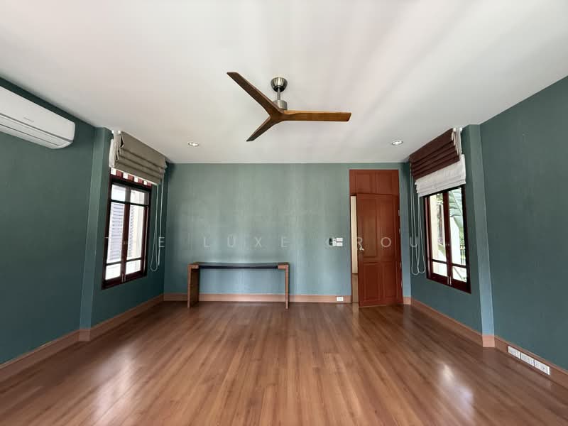 3 Storey Single House in Ekkamai, Bangkok, Phra Kanong Nua, Watthana, Bangkok, 4 Bedrooms, 620 sqm, Single Detached House For Rent, by The Luxe Group, 500347140 - DDproperty.com