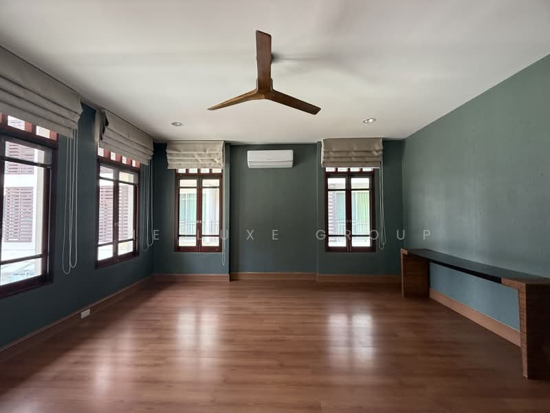 3 Storey Single House in Ekkamai, Bangkok, Phra Kanong Nua, Watthana, Bangkok, 4 Bedrooms, 620 sqm, Single Detached House For Rent, by The Luxe Group, 500347140 - DDproperty.com