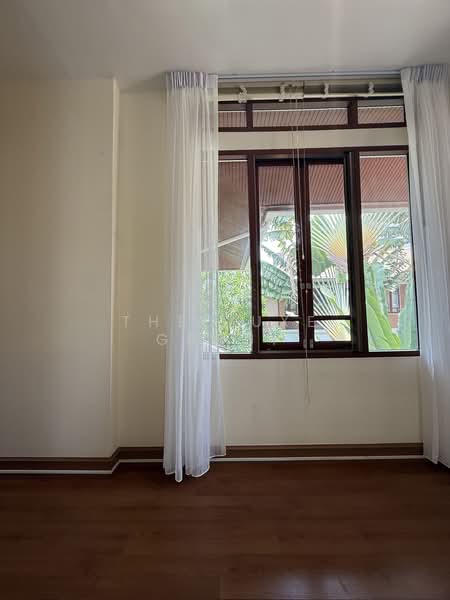 3 Storey Single House in Ekkamai, กรุงเทพ, พระโขนงเหนือ, วัฒนา, กรุงเทพ, 620 ตร.ม., บ้านเดี่ยว ให้เช่า, โดย The Luxe Group, 500347140 - DDproperty.com