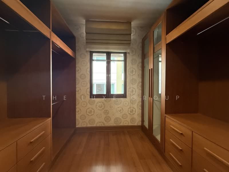 3 Storey Single House in Ekkamai, Bangkok, Phra Kanong Nua, Watthana, Bangkok, 4 Bedrooms, 620 sqm, Single Detached House For Rent, by The Luxe Group, 500347140 - DDproperty.com