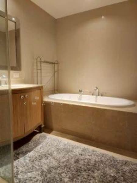 The Empire Place, Bangkok, 88 Narathiwatratchanakharin Road, Thung Maha Mek, Sathon, Bangkok, 1 Bedroom, 65 sqm, Condo For Rent, by Waiyawut Kwanmongkhol, 500347180 - DDproperty.com