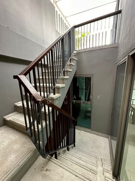 Siamese Thirty Nine, Bangkok, 68 Soi Sukhumvit 39, Sukhumvit Road, Khlong Tan Nua, Watthana, Bangkok, 3 Bedrooms, 113 sqm, Condo For Rent, by Thanyalak Premputtiphan, 500347181 - DDproperty.com