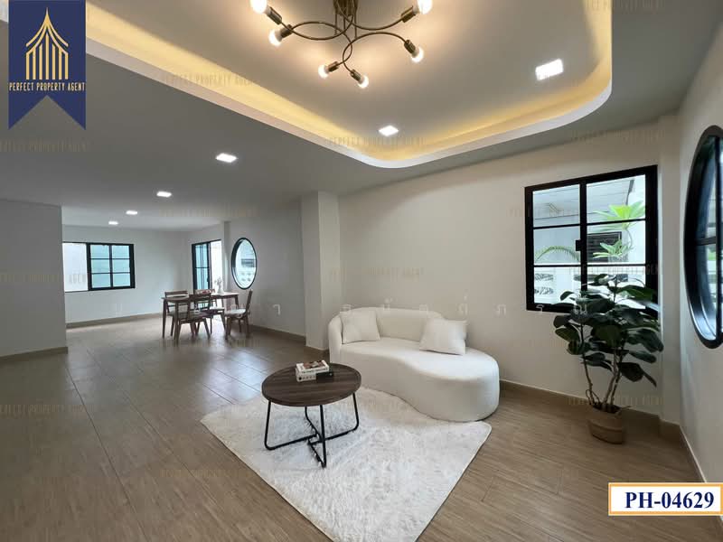 เสริมศิริวิลเลจ รามอินทรา 40 แยก 8-7, Bangkok, Nuan Chan, Bueng Kum, Bangkok, 4 Bedrooms, 160 sqm, Single Detached House For Sale, by ปภัชญา ธนัตถ์ภรณ์, 500347193 - DDproperty.com