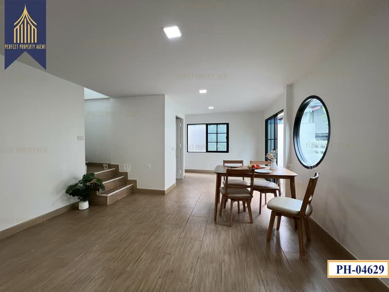 เสริมศิริวิลเลจ รามอินทรา 40 แยก 8-7, Bangkok, Nuan Chan, Bueng Kum, Bangkok, 4 Bedrooms, 160 sqm, Single Detached House For Sale, by ปภัชญา ธนัตถ์ภรณ์, 500347193 - DDproperty.com