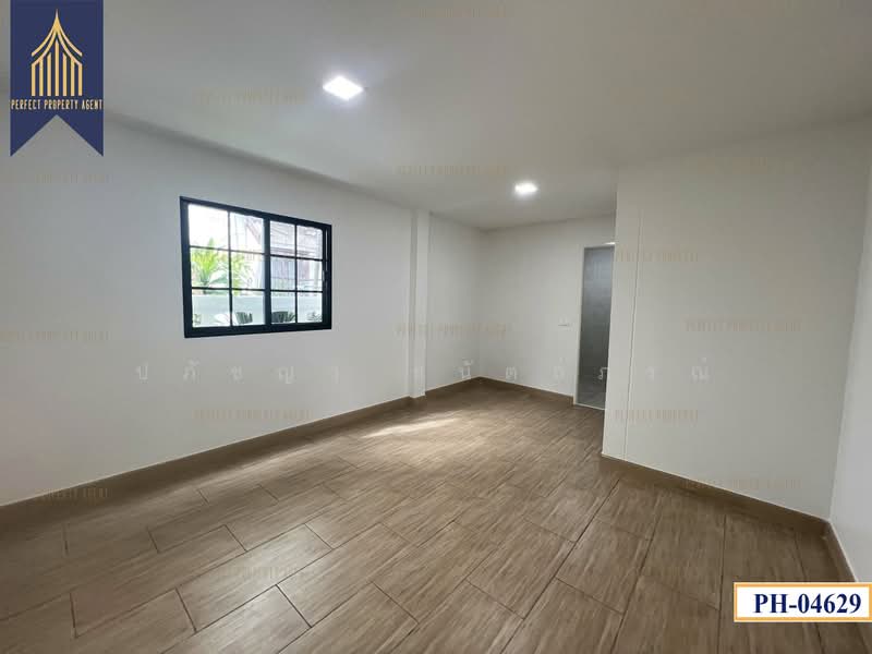 เสริมศิริวิลเลจ รามอินทรา 40 แยก 8-7, Bangkok, Nuan Chan, Bueng Kum, Bangkok, 4 Bedrooms, 160 sqm, Single Detached House For Sale, by ปภัชญา ธนัตถ์ภรณ์, 500347193 - DDproperty.com