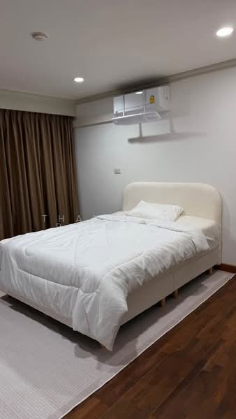 Sampoom Garden Condominium, Bangkok, ซอย 14 Sathorn, Silom, Bang Rak, Bangkok, 1 Bedroom, 60 sqm, Condo For Rent, by Thanyalak Premputtiphan, 500347194 - DDproperty.com