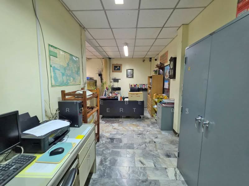 หมู่บ้านแกรนด์โฮม ประชาอุทิศ33, กรุงเทพ, ราษฎร์บูรณะ, กรุงเทพ, 150 ตร.ม., ทาวน์เฮ้าส์ ขาย, โดย The Best Property ณัฐ, 500347211 - DDproperty.com