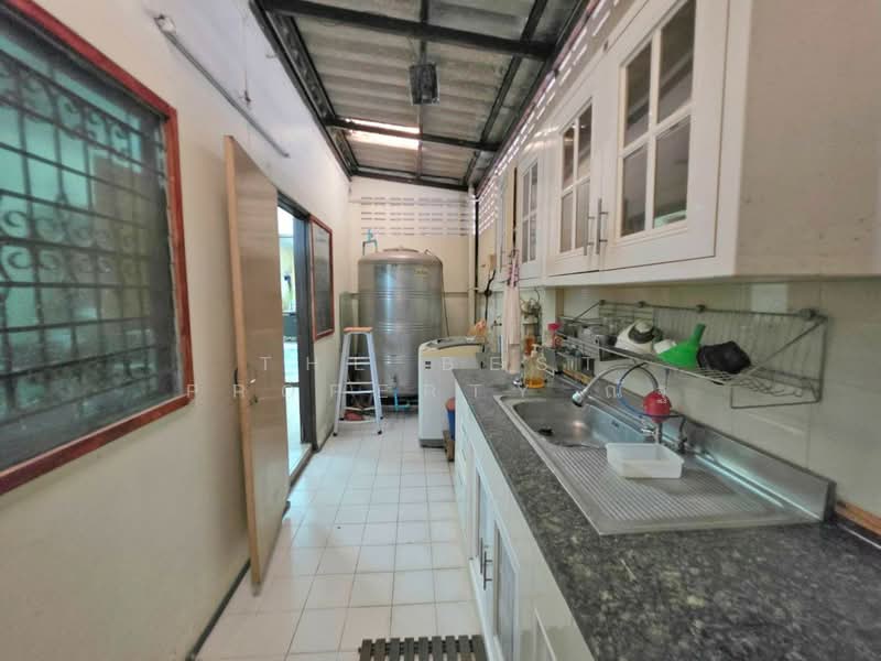 หมู่บ้านแกรนด์โฮม ประชาอุทิศ33, กรุงเทพ, ราษฎร์บูรณะ, กรุงเทพ, 150 ตร.ม., ทาวน์เฮ้าส์ ขาย, โดย The Best Property ณัฐ, 500347211 - DDproperty.com