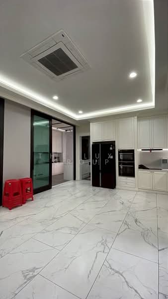 The Welton Rama 3, Bangkok, 856 Nonsi Rd, Chong Nonsi, Yan Nawa, Bangkok, 6 Bedrooms, 578 sqm, Single Detached House For Rent, by The Luxe Group, 500347212 - DDproperty.com