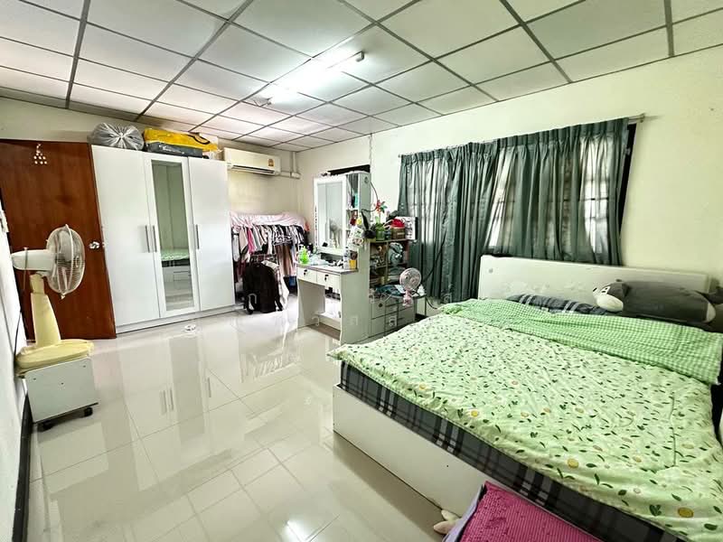 ขาย ทาวน์เฮ้าส์ หมู่บ้าน โภคทรัพย์ นนทบุรี 8 แยก 4, Nonthaburi, Bang Kra So, Muang Nonthaburi, Nonthaburi, 3 Bedrooms, 90 sqm, Townhouse For Sale, by กรณวัสส์ กัณฑวัสส์วงส์, 500347227 - DDproperty.com