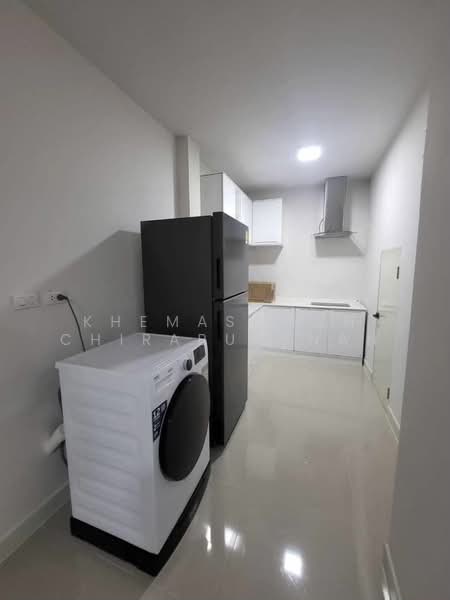 Baan Klang Muang Ramintra 83 Station : บ้านกลางเมือง รามอินทรา 83 สเตชั่น, กรุงเทพ, 16 ถ.กาญจนาภิเษก, รามอินทรา, คันนายาว, กรุงเทพ, 218 ตร.ม., ทาวน์เฮ้าส์ ให้เช่า, โดย Khemasooch Chiraburanan, 500347230 - DDproperty.com
