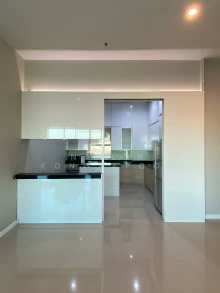 Circle Condominium, Bangkok, 1674 Soi Petchaburi 36 Petchaburi Road, Makkasan, Ratchathewi, Bangkok, 3 Bedrooms, 180 sqm, Condo For Rent, by Natlyn Kongsapook, 500347240 - DDproperty.com