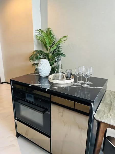 The Esse Sukhumvit 36, Bangkok, Soi Sukhumvit 36, Sukhumvit Road, Phra Kanong, Khlong Toei, Bangkok, 2 Bedrooms, 80 sqm, Condo For Rent, by The Luxe Group, 500347271 - DDproperty.com