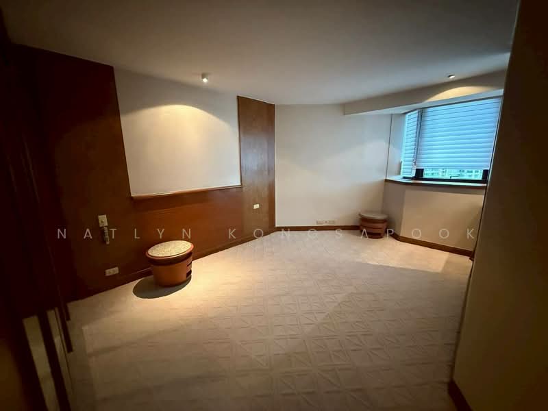 President Park Sukhumvit 24, Bangkok, 99 Sukhumvit 24 Alley, Khlongtoei Nua, Watthana, Bangkok, 3 Bedrooms, 260 sqm, Condo For Rent, by Natlyn Kongsapook, 500347276 - DDproperty.com