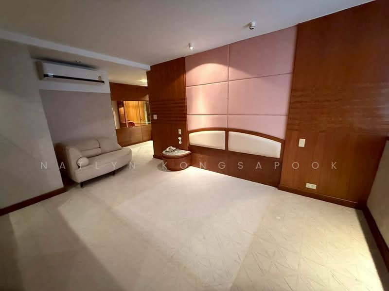 President Park Sukhumvit 24, Bangkok, 99 Sukhumvit 24 Alley, Khlongtoei Nua, Watthana, Bangkok, 3 Bedrooms, 260 sqm, Condo For Rent, by Natlyn Kongsapook, 500347276 - DDproperty.com