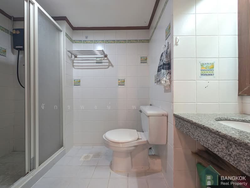 Saranjai Mansion, Bangkok, Soi Sukhumvit 6, Khlong Toei, Bangkok, 3 Bedrooms, 157 sqm, Condo For Rent, by Chakkrapong Ponyeam, 500347277 - DDproperty.com
