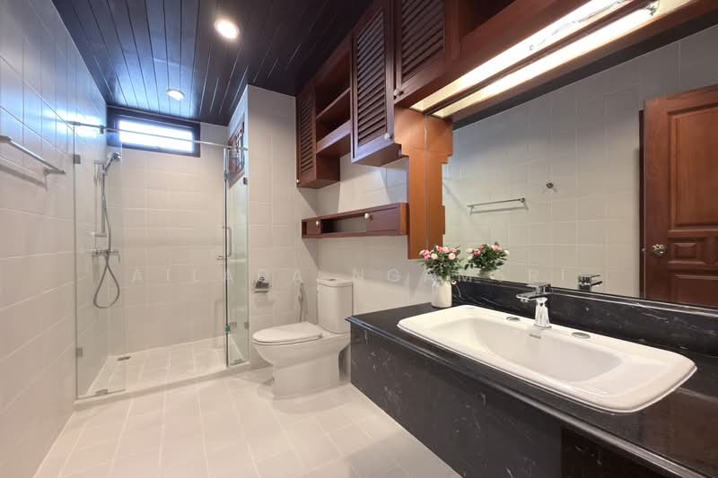 The Lanai Private Residence, Bangkok, 33 Sukhumvit 26, Khong Tan, Khlong Toei, Bangkok, 4 Bedrooms, 380 sqm, Apartment For Rent, by Ailada Ngamsri, 500347318 - DDproperty.com