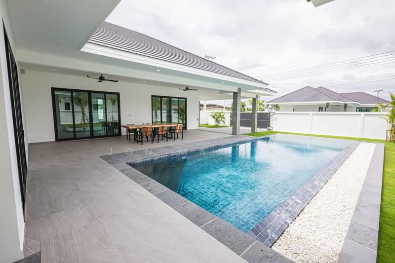 Highland Villas 4, ประจวบคีรีขันธ์, หินเหล็กไฟ, หัวหิน, ประจวบคีรีขันธ์, 202 ตร.ม., วิลล่า ขาย, โดย Jon Martin, 500347343 - DDproperty.com
