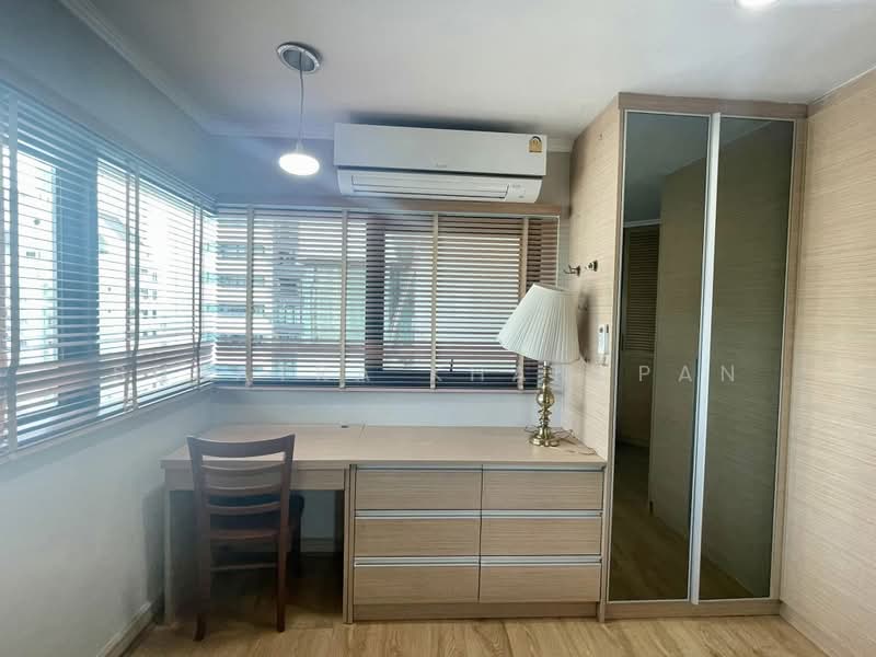 Sathorn Gardens, Bangkok, 39 South Sathorn Road, Thung Maha Mek, Sathon, Bangkok, 2 Bedrooms, 94 sqm, Condo For Rent, by Supatra Khanapan, 500347366 - DDproperty.com