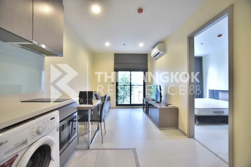 Rhythm Sukhumvit 36-38, Bangkok, 55 Soi Sukhumvit 36, Sukhumvit Road, Phra Kanong, Khlong Toei, Bangkok, 1 Bedroom, 33 sqm, Condo For Sale, by Sirirut Havee Akehurst, 500347380 - DDproperty.com