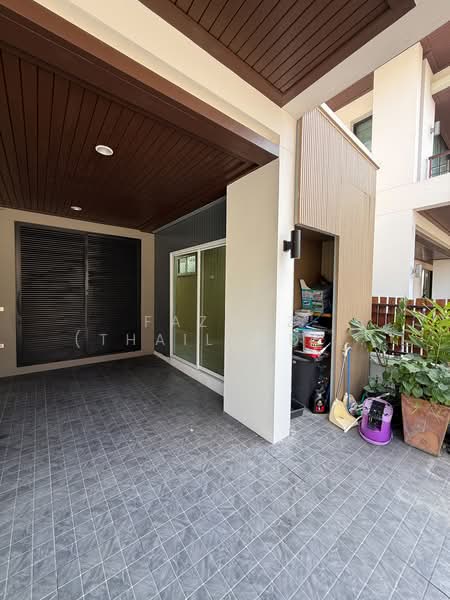 Spacious 4BR House at Lake View Park Wongwaen-Bangna Near Mega Bangna, กรุงเทพ, ดอกไม้, ประเวศ, กรุงเทพ, 240 ตร.ม., บ้านเดี่ยว ขาย, โดย Fazwaz (Thailand) Co., Ltd., 500347386 - DDproperty.com
