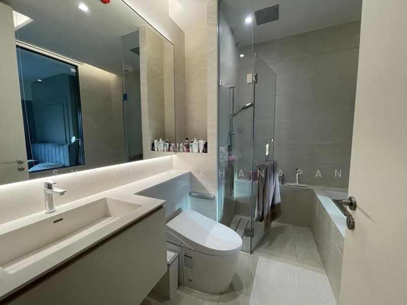 The Strand Thonglor, Bangkok, 36 Soi Sukhumvit 55, Khlong Tan Nua, Watthana, Bangkok, 1 Bedroom, 55 sqm, Condo For Rent, by Supatra Khanapan, 500347392 - DDproperty.com