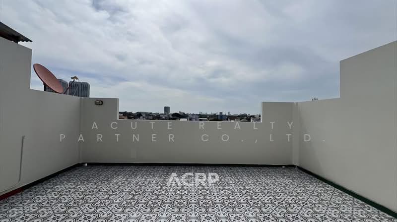 Baan Green Town, Bangkok, 52 Soi Phatthanakan, Suan Luang, Bangkok, 4 Bedrooms, 400 sqm, Townhouse For Rent, by Acute Realty Partner Co.,Ltd., 500347397 - DDproperty.com