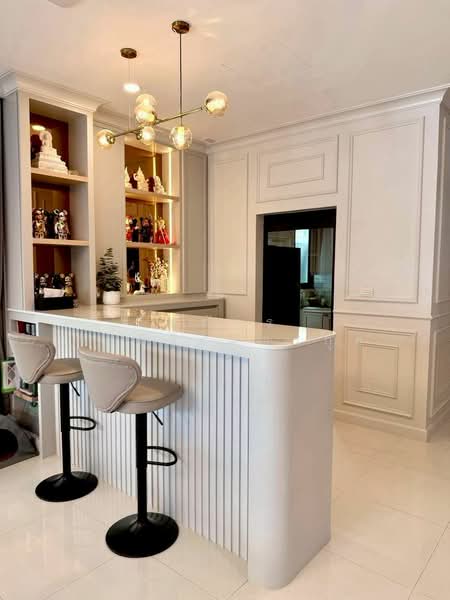 The City Ekkamai-Ladprao, Bangkok, Pradit Manutham Road, Phlapphla, Wang Thonglang, Bangkok, 4 Bedrooms, 309 sqm, Single Detached House For Rent, by ณภัทร พรสิริเมธากุล, 500347399 - DDproperty.com
