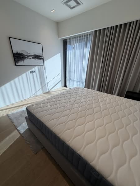 The Strand Thonglor, Bangkok, 36 Soi Sukhumvit 55, Khlong Tan Nua, Watthana, Bangkok, 1 Bedroom, 55 sqm, Condo For Rent, by Phakawadee Jiramanee, 500347408 - DDproperty.com