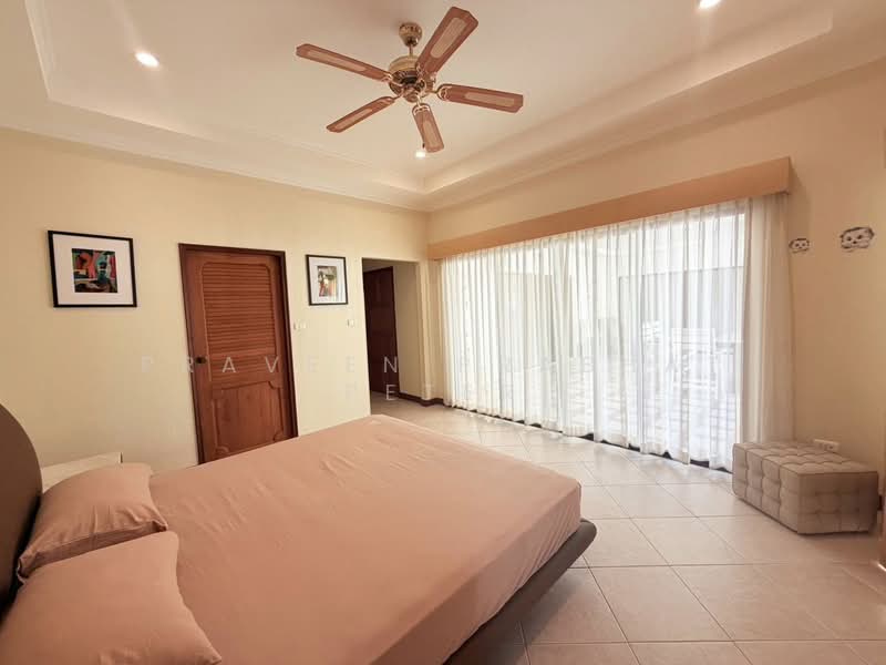 Majestic Residence Pratumnak : มาเจสติค เรสซิเดนซ์ พระตำหนัก, ชลบุรี, หนองปรือ, บางละมุง, ชลบุรี, 280 ตร.ม., วิลล่า ให้เช่า, โดย Praveen Prabhat Peter, 500347409 - DDproperty.com