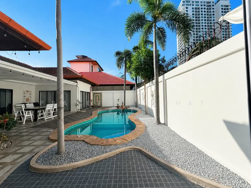 Majestic Residence Pratumnak : มาเจสติค เรสซิเดนซ์ พระตำหนัก, ชลบุรี, หนองปรือ, บางละมุง, ชลบุรี, 280 ตร.ม., วิลล่า ให้เช่า, โดย Praveen Prabhat Peter, 500347409 - DDproperty.com