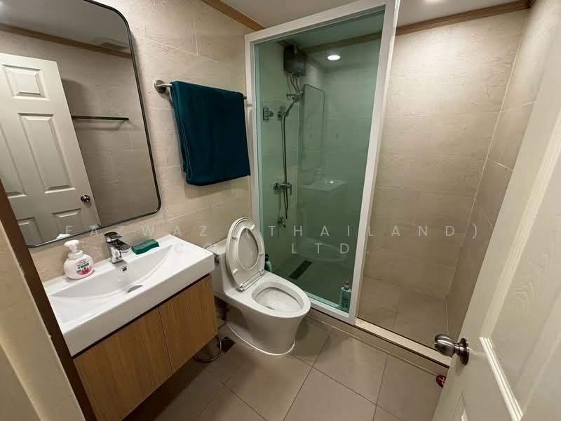 Lumpini Ville Sukhumvit 77, Bangkok, Sukhumvit 77 Road, Suan Luang, Suan Luang, Bangkok, 2 Bedrooms, 62 sqm, Condo For Rent, by Fazwaz (Thailand) Co., Ltd., 500347448 - DDproperty.com