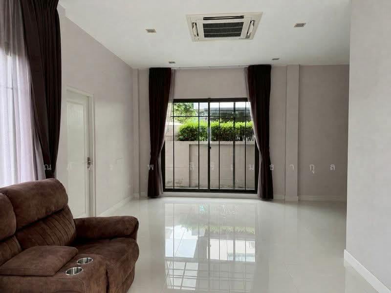 Bangkok Boulevard Sathorn-Pinklao 2, Nonthaburi, Bang Kruai-Chong Thanom Road, Mahasawat, Bang Kruai, Nonthaburi, 4 Bedrooms, 248 sqm, Single Detached House For Rent, by ณภัทร พรสิริเมธากุล, 500347486 - DDproperty.com