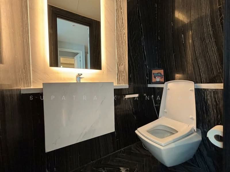 Four Seasons Private Residences : โฟร์ ซีซั่นส์ ไพรเวท เรสสิเด้นซ์, กรุงเทพ, 300 ถนนเจริญกรุง, ยานนาวา, สาทร, กรุงเทพ, 121 ตร.ม., คอนโด ให้เช่า, โดย Supatra Khanapan, 500347512 - DDproperty.com