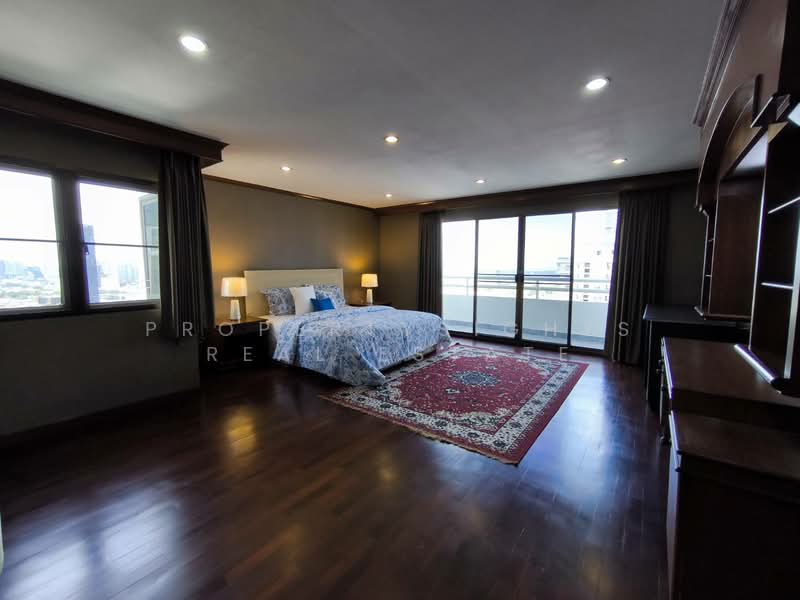 Regent on the Park 1, Bangkok, Soi Sukhumvit 26, Khong Tan, Khlong Toei, Bangkok, 3 Bedrooms, 250 sqm, Condo For Sale, by PROPERTYSIGHTS REAL ESTATE, 500347522 - DDproperty.com